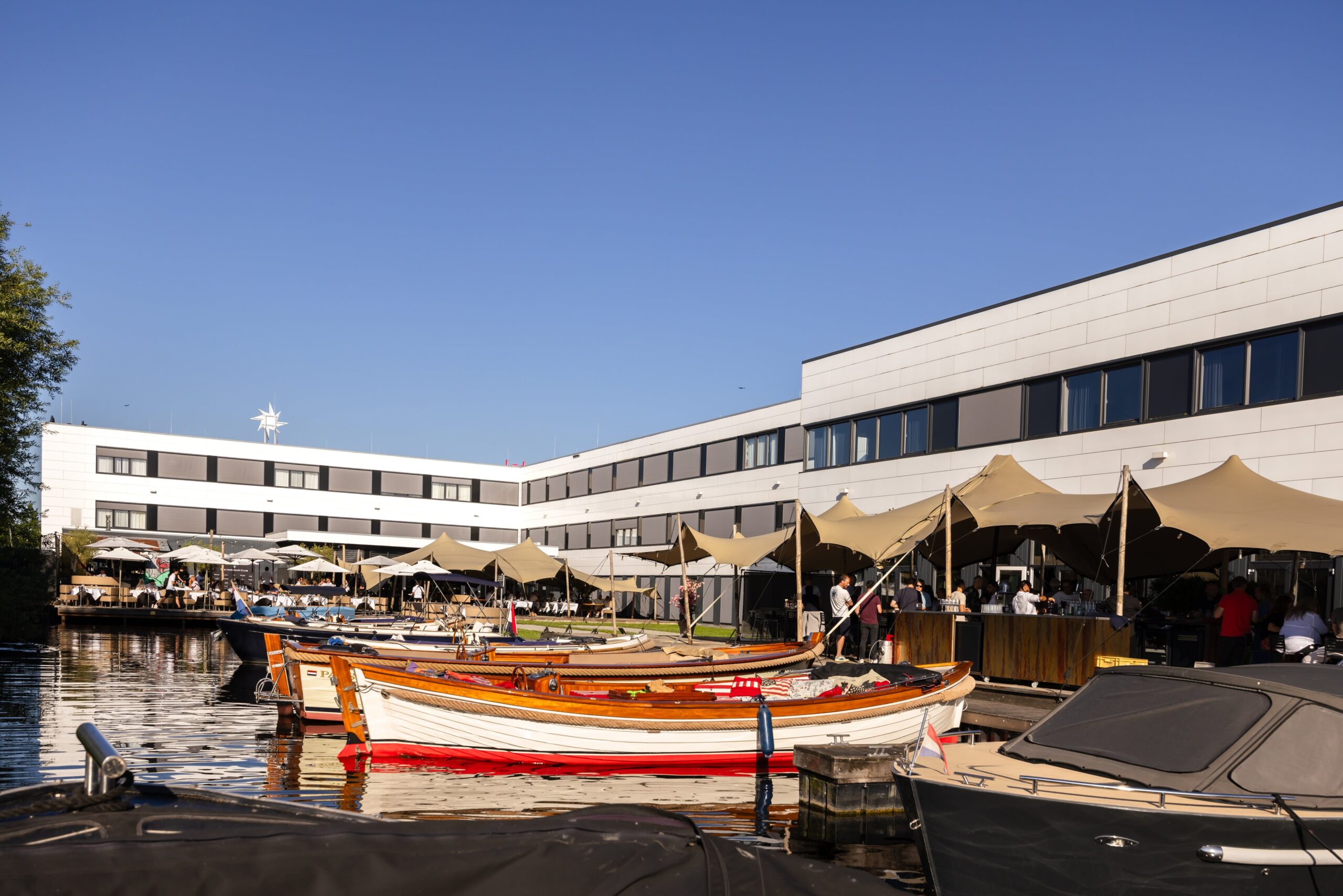 Event centre Vinkeveen water view